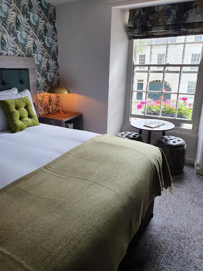 The Coach And Horses Hotel เฮกแซม ภายนอก รูปภาพ
